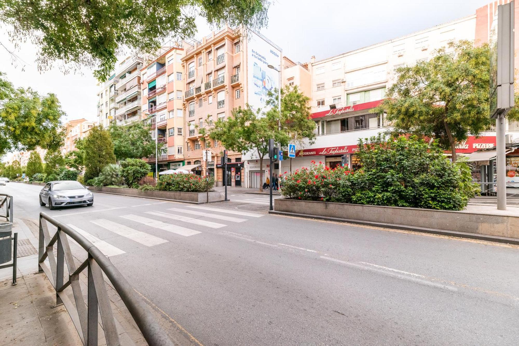 Tuguest Neptuno Apartment Granada Ngoại thất bức ảnh